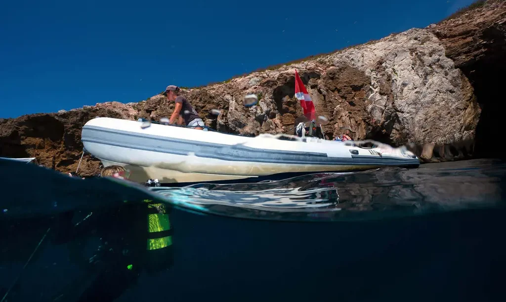 1024_diving-center.webp